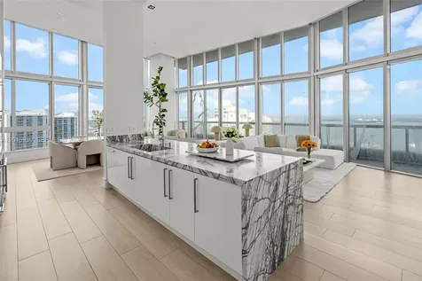 465 Brickell Avenue Miami FL 33131