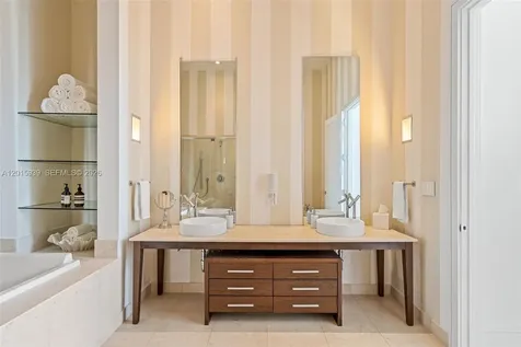 465 Brickell Avenue Miami FL 33131