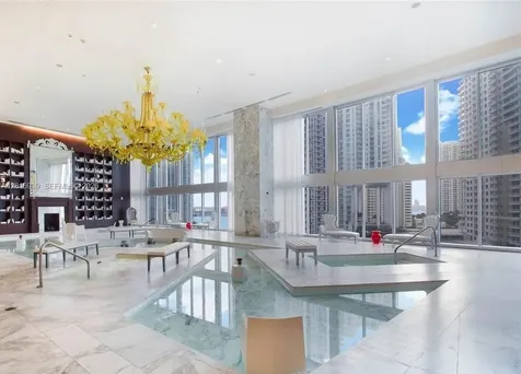 465 Brickell Avenue Miami FL 33131