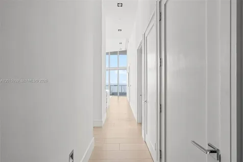 465 Brickell Avenue Miami FL 33131