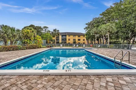 8911 NW 28th Drive Coral Springs FL 33065