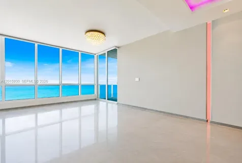 100 S Pointe Drive Miami Beach FL 33139