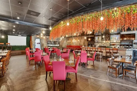 Established Full-service Restaurant For Sale Prime North Miami Beach FL 33160