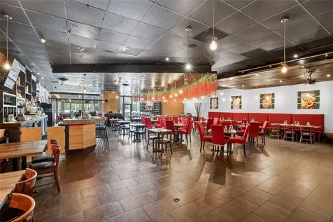 Established Full-service Restaurant For Sale Prime North Miami Beach FL 33160
