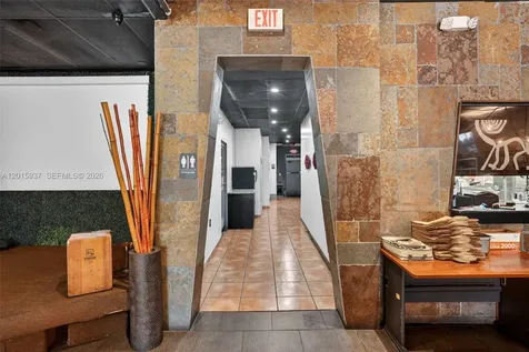 Established Full-service Restaurant For Sale Prime North Miami Beach FL 33160