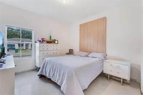 19100 SW 132nd Place Miami FL 33177
