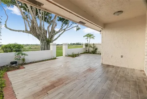 20013 Mona Circle Boca Raton FL 33434