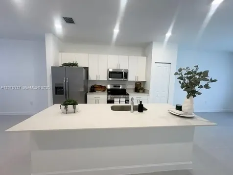 1137 SE 2nd Terrace Florida City FL 33034