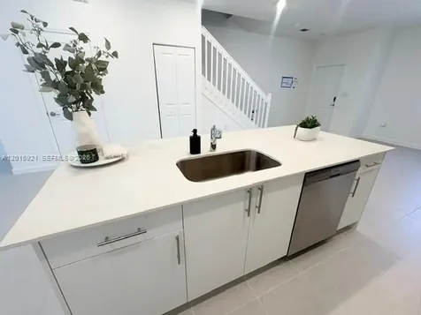 1137 SE 2nd Terrace Florida City FL 33034