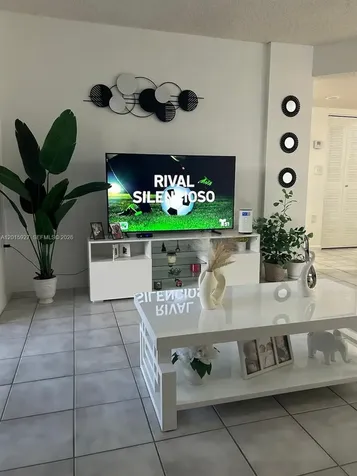 8660 SW 212th Street Cutler Bay FL 33189