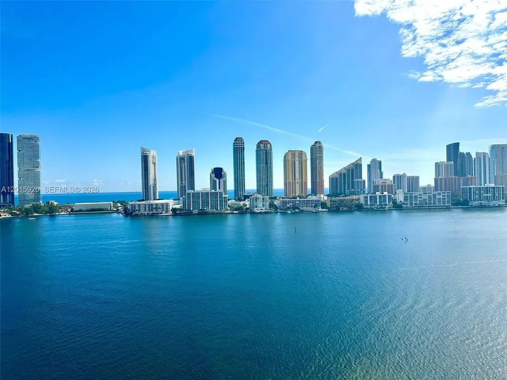 5000 Island Estates Drive Aventura FL 33160