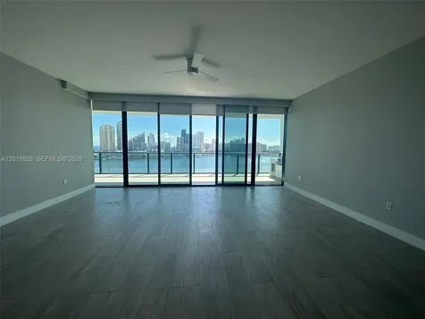 5000 Island Estates Drive Aventura FL 33160