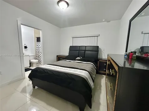 2249 NW 66th Street Miami FL 33147