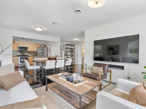 200 SW 2nd Avenue Hallandale Beach FL 33009