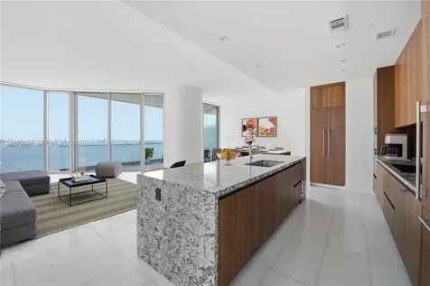 175 SE 25th Road Miami FL 33129
