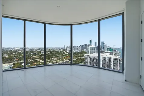 175 SE 25th Road Miami FL 33129