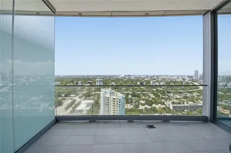 175 SE 25th Road Miami FL 33129