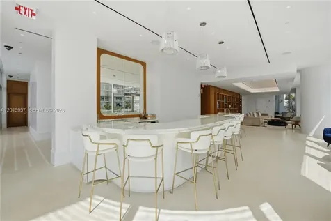175 SE 25th Road Miami FL 33129