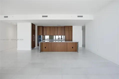 175 SE 25th Road Miami FL 33129