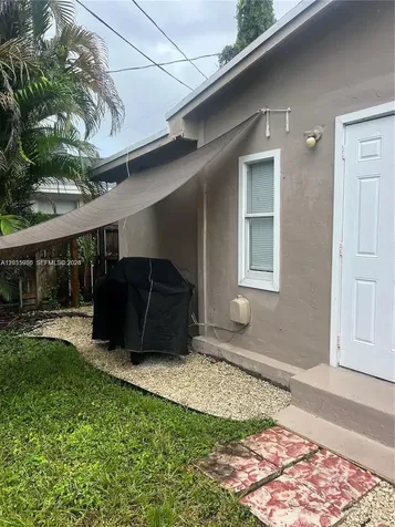 1937 Taylor Street Hollywood FL 33020