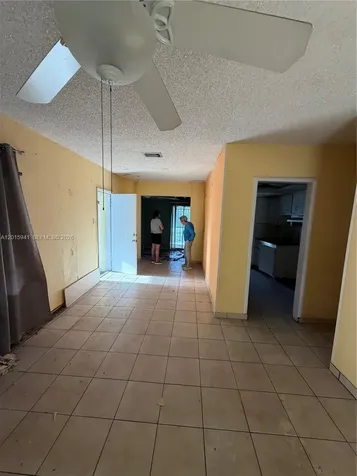841 NE 4th Place Hialeah FL 33010