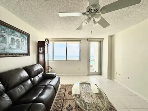 7135 Collins Avenue Miami Beach FL 33141