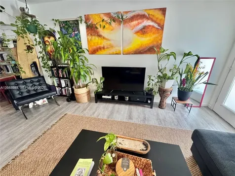 330 74th Street Miami Beach FL 33141