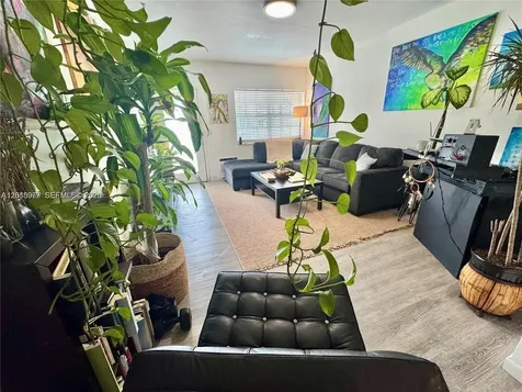 330 74th Street Miami Beach FL 33141