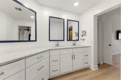 3861 NW 20th Street Coconut Creek FL 33066