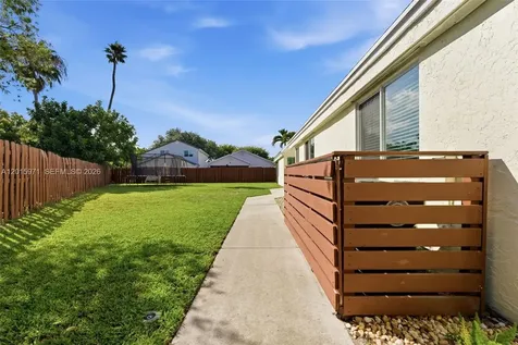 3861 NW 20th Street Coconut Creek FL 33066