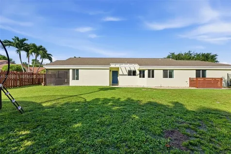 3861 NW 20th Street Coconut Creek FL 33066