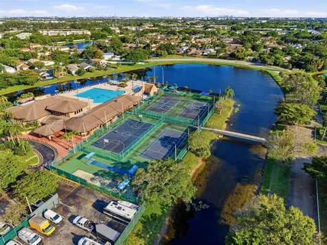 3861 NW 20th Street Coconut Creek FL 33066