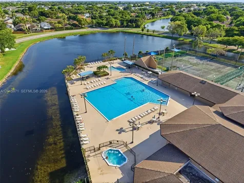 3861 NW 20th Street Coconut Creek FL 33066