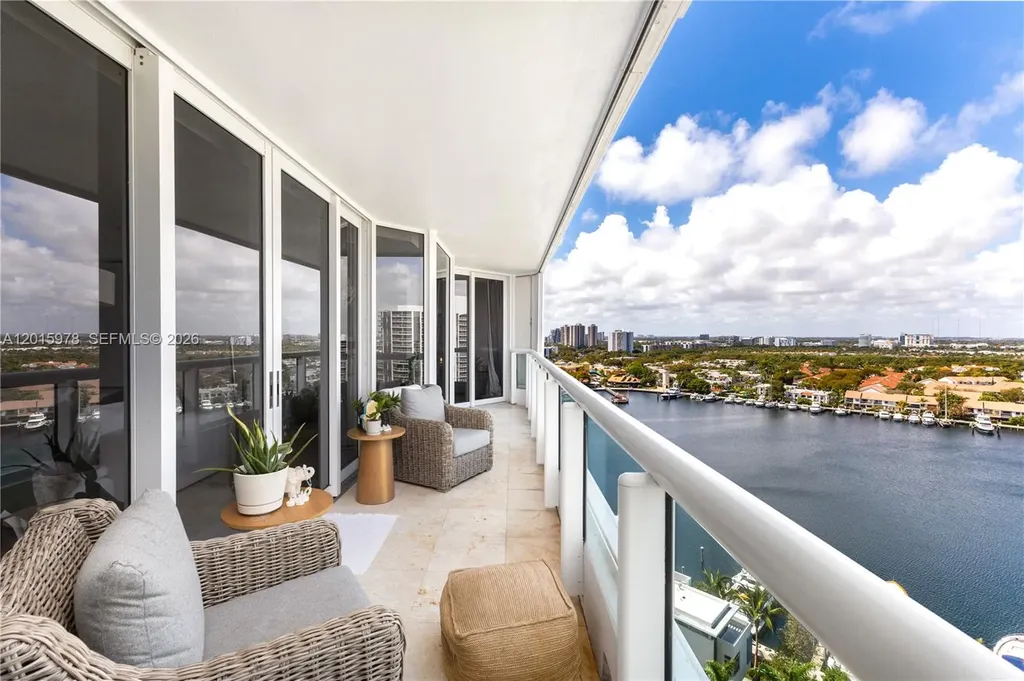 21055 Yacht Club Drive Aventura FL 33180