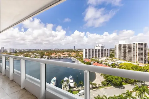 21055 Yacht Club Drive Aventura FL 33180