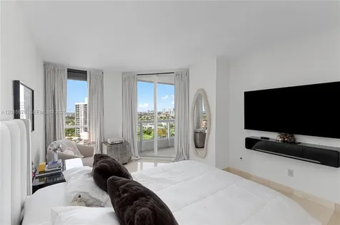 21055 Yacht Club Drive Aventura FL 33180