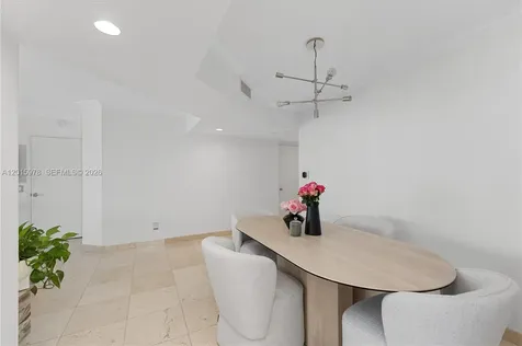 21055 Yacht Club Drive Aventura FL 33180