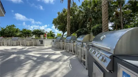 21055 Yacht Club Drive Aventura FL 33180
