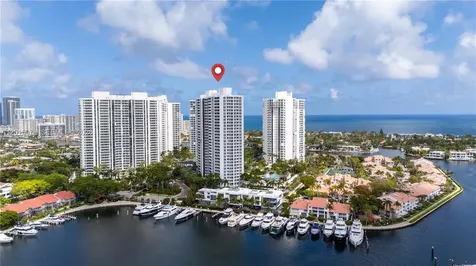21055 Yacht Club Drive Aventura FL 33180