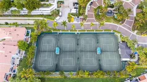 21055 Yacht Club Drive Aventura FL 33180