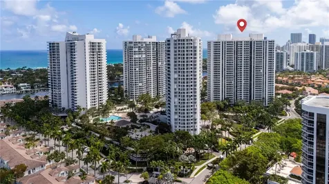 21055 Yacht Club Drive Aventura FL 33180