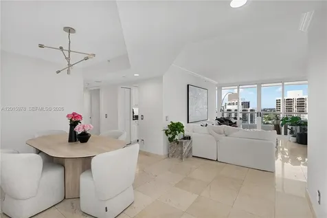 21055 Yacht Club Drive Aventura FL 33180