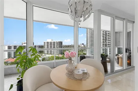 21055 Yacht Club Drive Aventura FL 33180