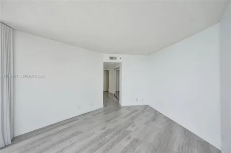 16425 Collins Avenue Sunny Isles Beach FL 33160