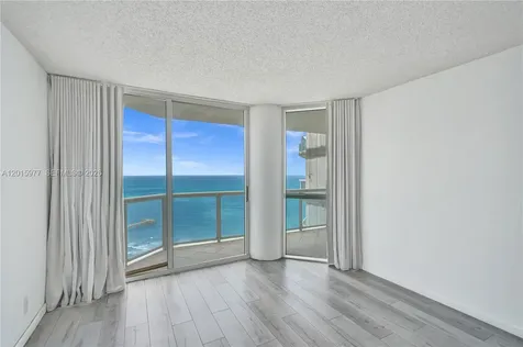 16425 Collins Avenue Sunny Isles Beach FL 33160