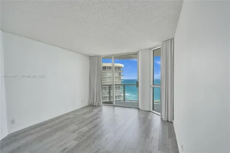 16425 Collins Avenue Sunny Isles Beach FL 33160