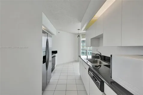 16425 Collins Avenue Sunny Isles Beach FL 33160