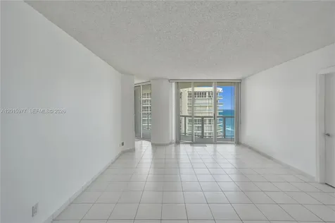 16425 Collins Avenue Sunny Isles Beach FL 33160