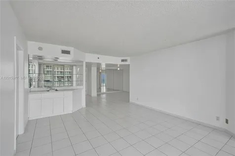 16425 Collins Avenue Sunny Isles Beach FL 33160