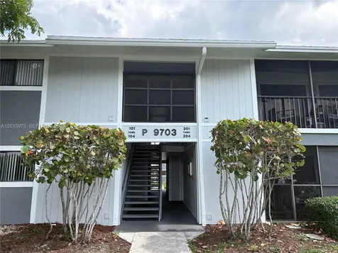 9703 Hammocks Boulevard Miami FL 33196